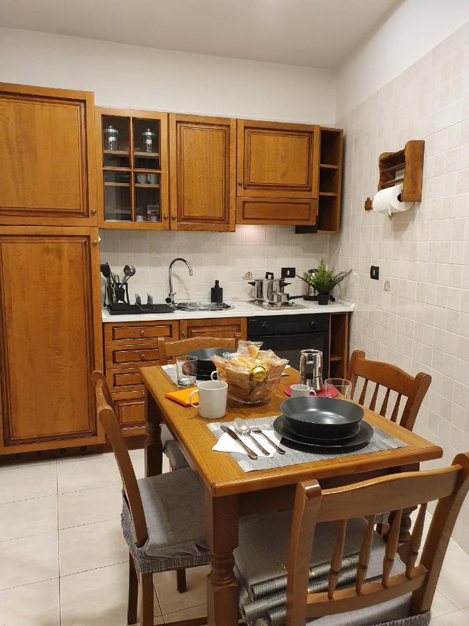 Fraba Apartment Неаполь Екстер'єр фото